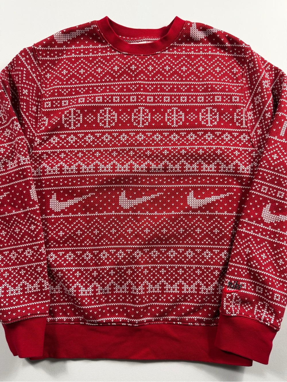 Nike Club Fleece Christmas Sweater Mens S Gym Red Fair Isle Holiday Sweatshirt